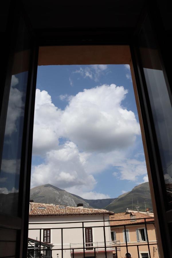 Affittacamere Garibaldi Norcia Extérieur photo